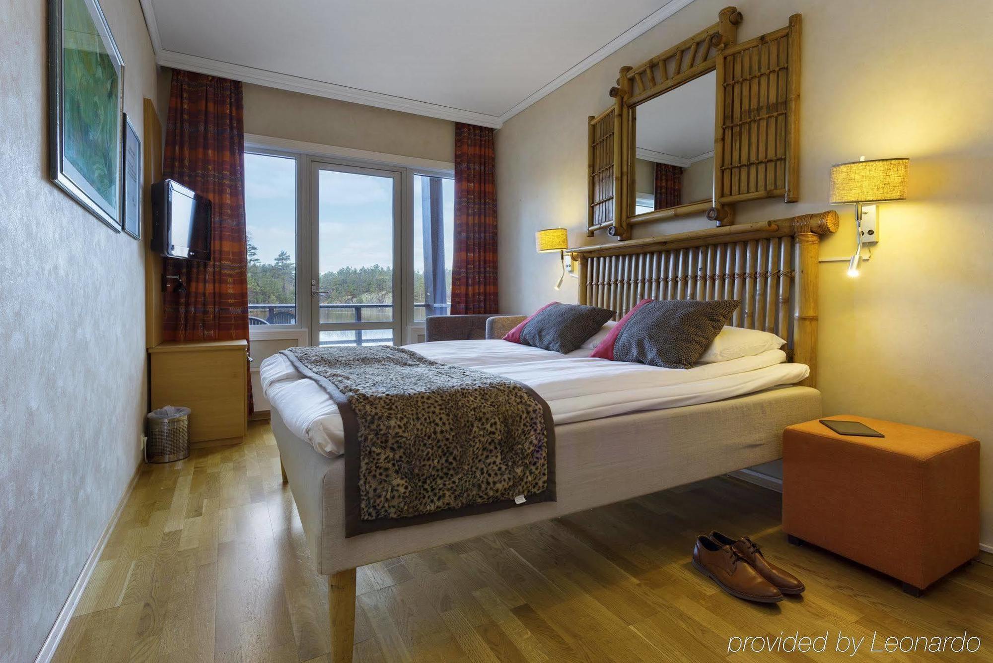 Dyreparken Hotell Kristiansand Buitenkant foto